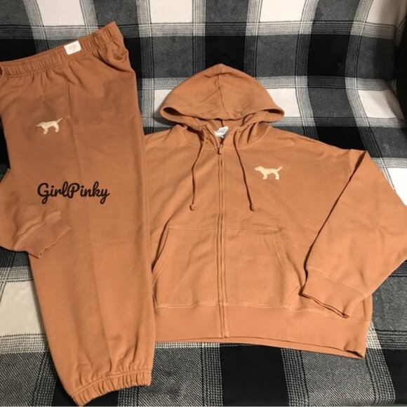 vs PINK sweatpants OUTFIT IN TOFFEE W/FULL ZIP HOODIE & EMBROIDERED DOG LARGE - Picture 1 of 10